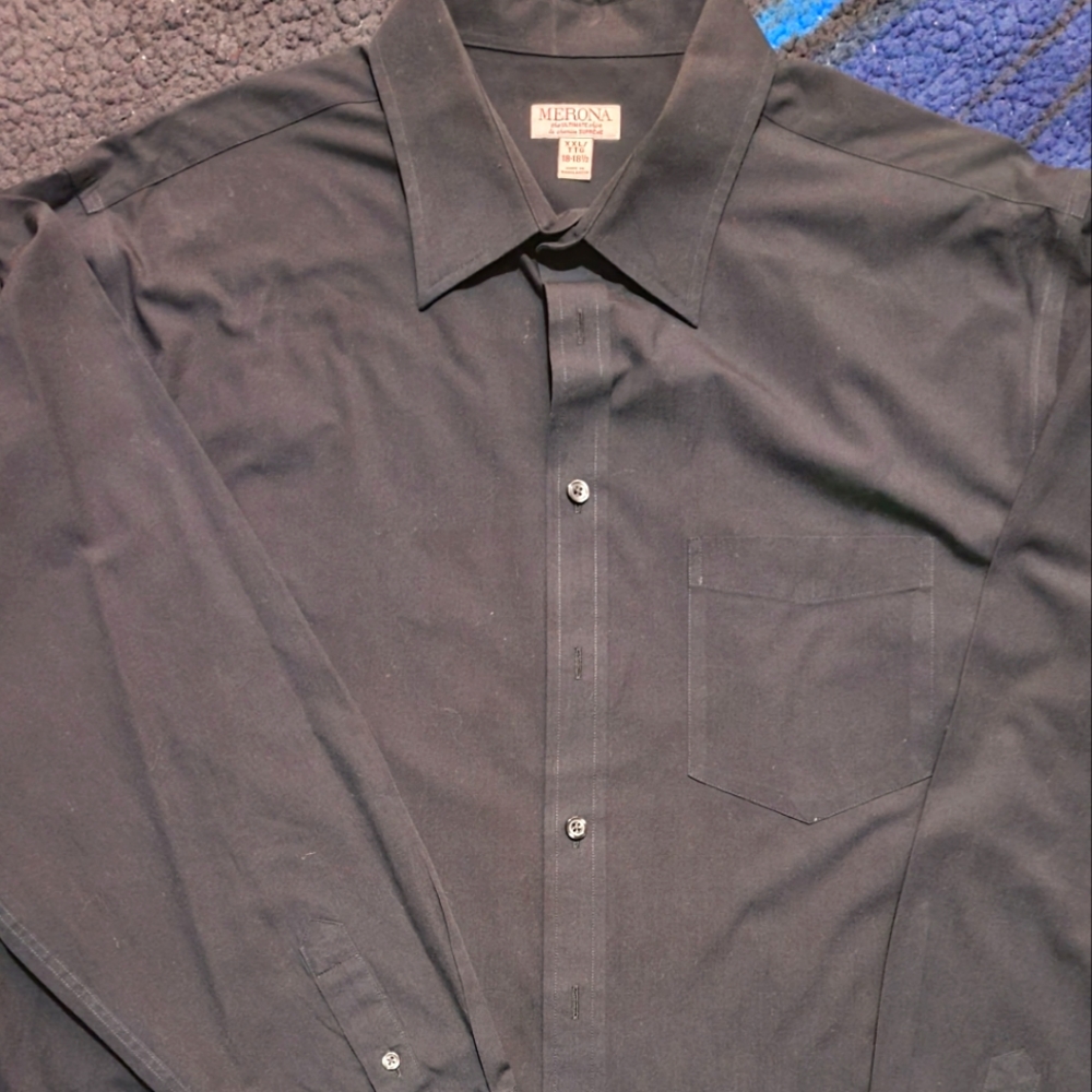 Merona 2XL/TTG black button down long sleeve shirt